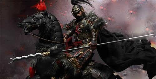 陕西出土巨型长矛3名壮汉都难抬动专家难道是这二人兵器