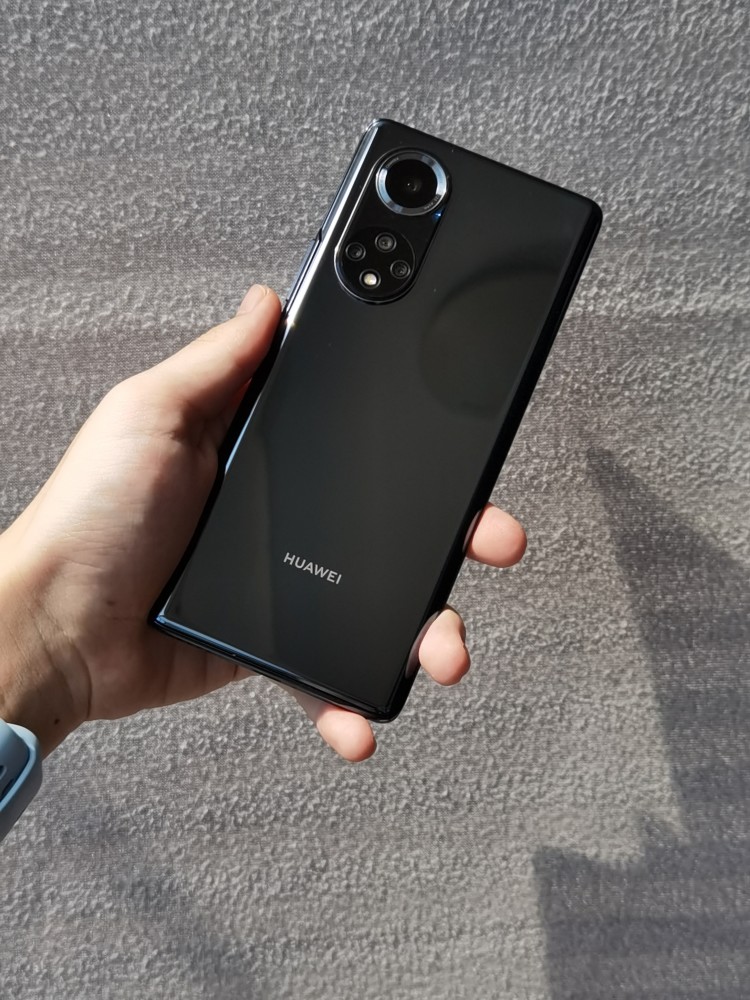 华为发布nova9系列,哪一款你最pick?_腾讯新闻