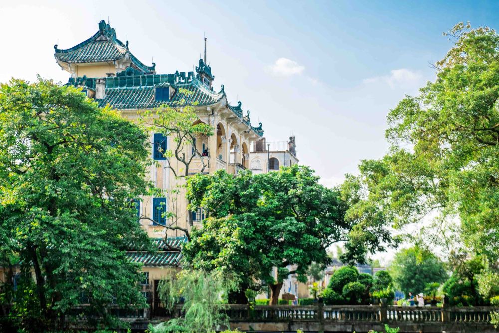 廣東有棟超奇特的建築古時土匪都攻不進現成世界文化遺產