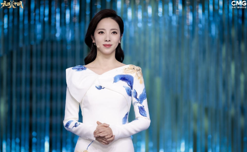 惊为天人的李思思究竟有多优秀?_腾讯新闻