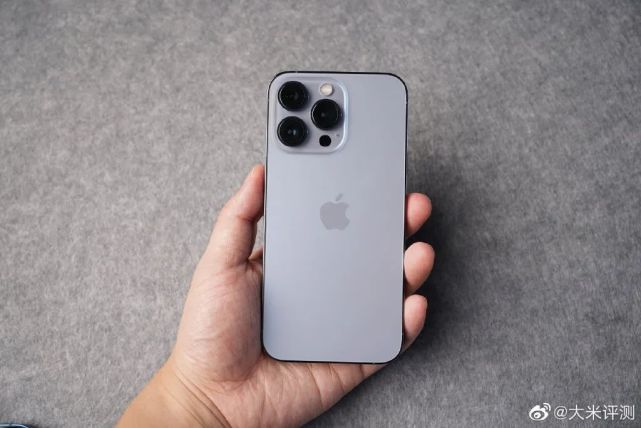 新机iphone13开售第一天真机上手体验丨微信史诗级更新支持pc端自动