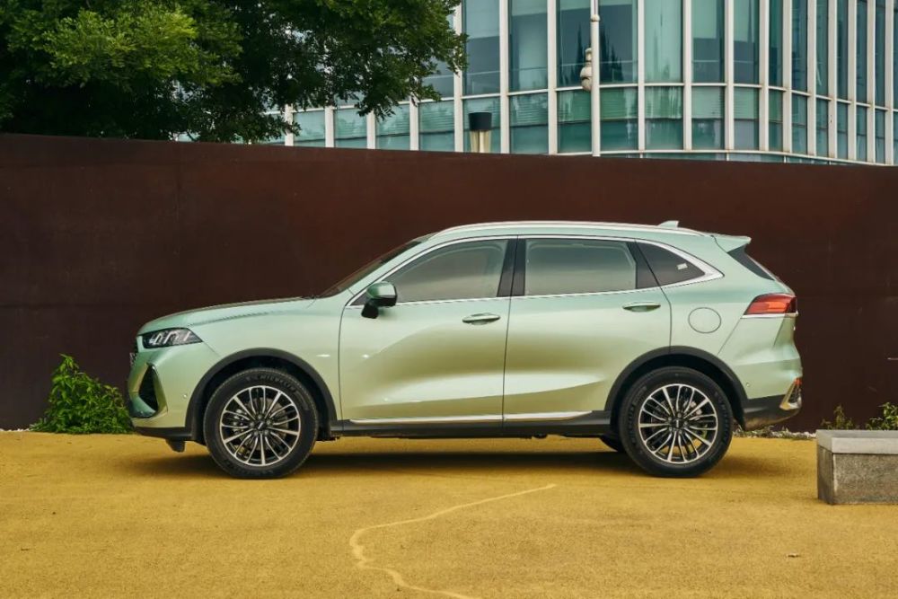 魏牌拿铁 燕麦抹茶搭配醇厚香芋 长城技术中心实拍图集_腾讯新闻