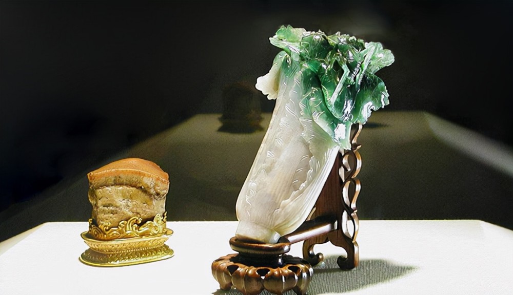 无价国宝翠玉白菜明明在北京故宫为什么会流落到台北