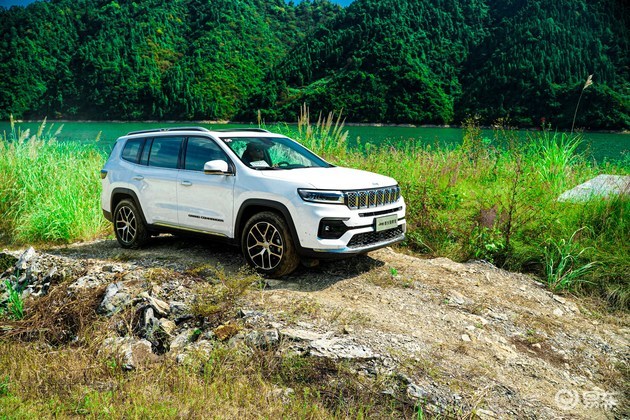 真男人的大玩具/越野旗舰 试驾jeep新大指挥官_腾讯新闻