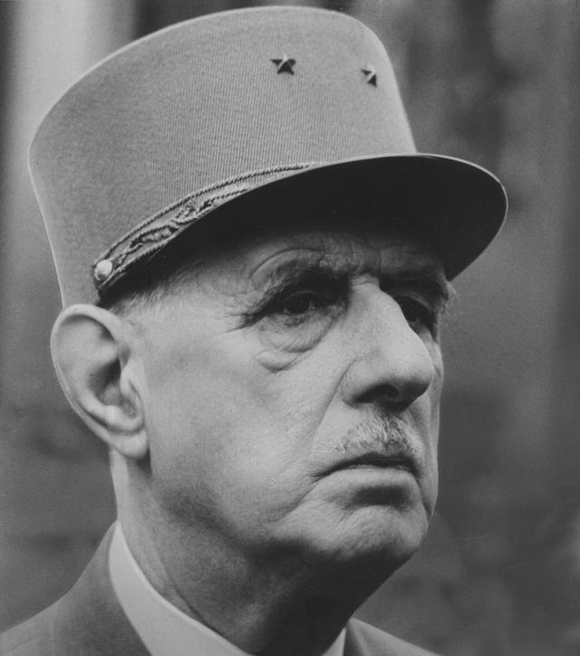 因为同一个原因,戴高乐被国人抛弃了两次,难怪他在遗嘱中这样写_腾讯