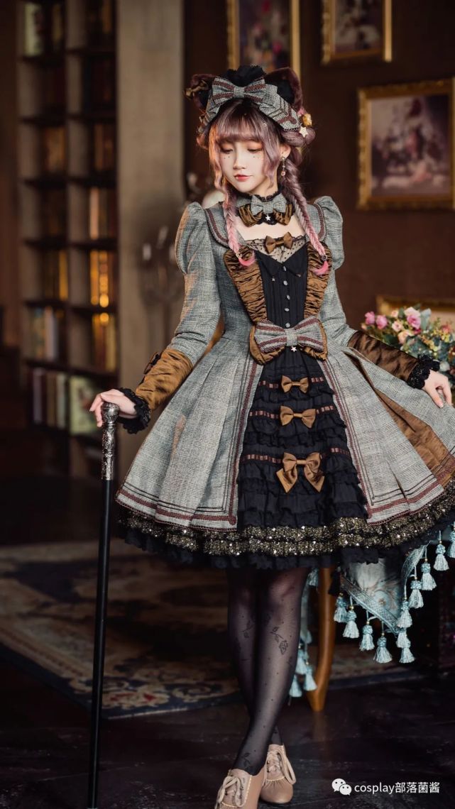 lolita:星光礼服猫