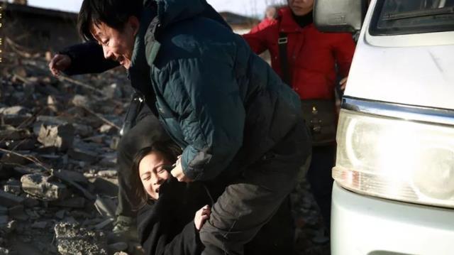 湖北大冶现实版盲井案有人被村民圈养杀害后索取赔偿