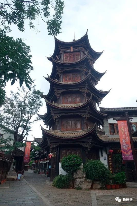 清晨,在昆明故城徜徉_腾讯新闻