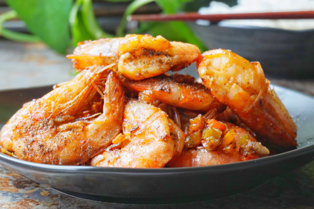 想吃椒盐虾,自己在家也能做,咬一口嘎嘣脆,经济又实惠