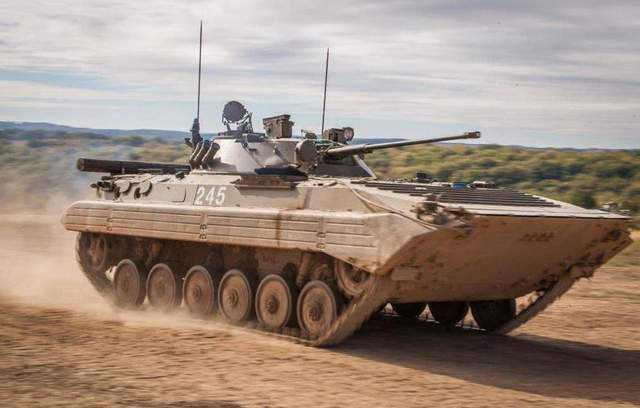 盘点全球17种现役履带式步兵战车