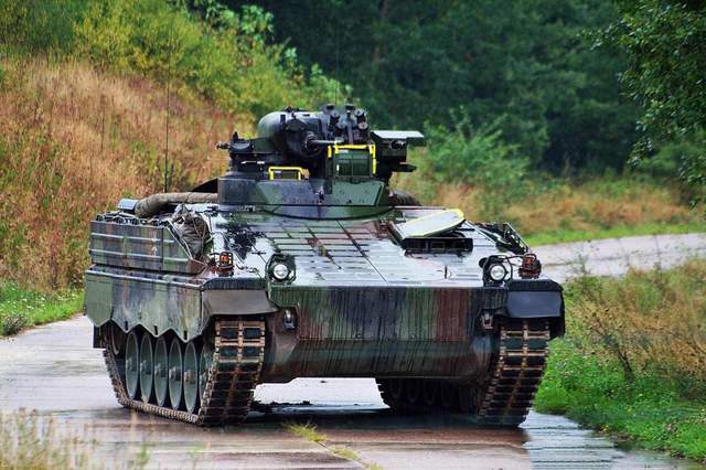 盘点全球17种现役履带式步兵战车