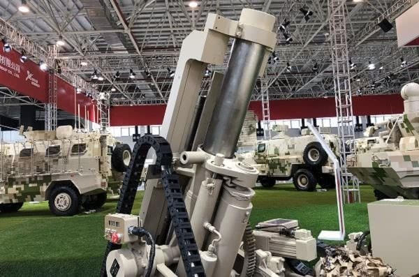 兵器工业的"大八轮"中,120mm自行迫击炮,是其出口的拳头军品_腾讯新闻