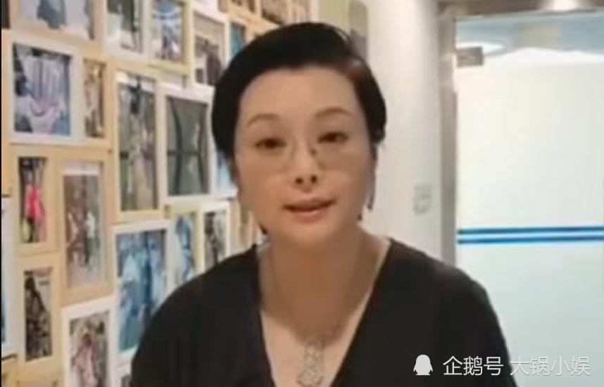 短发网红女神排行_2021流行“网红性感锁骨短发”