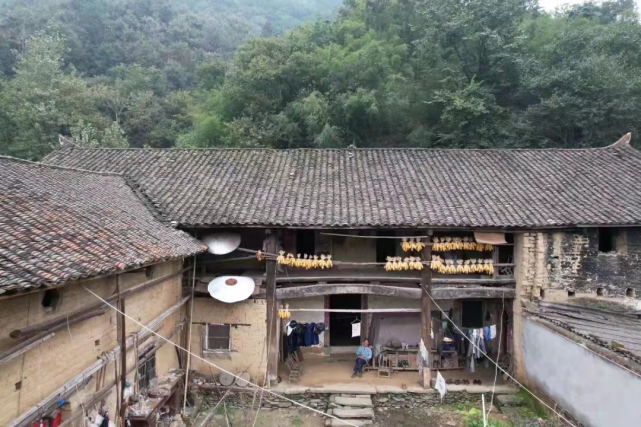 姚龙均67陶家老屋似有故人来