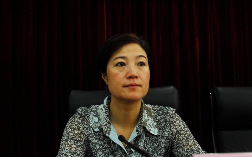 落马的"颜值控"女贪官,受贿不看钱多少,而是看长相