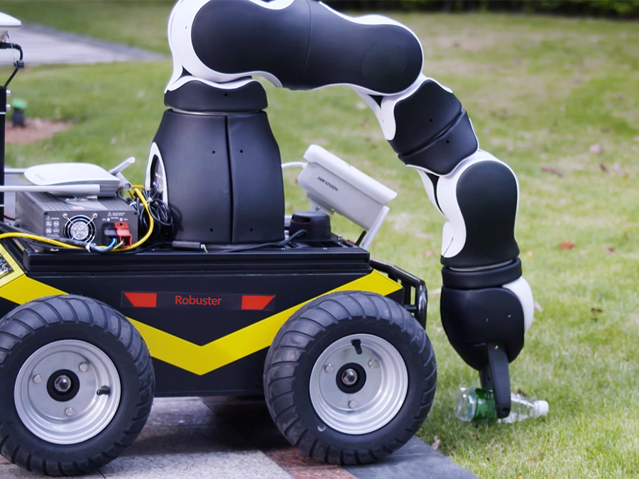 于助老助残(图片源于网络)史河机器人作为室外移动机器人专业制造商