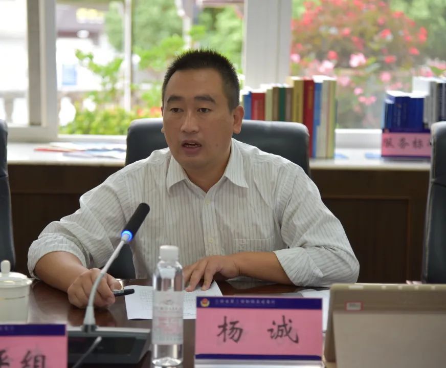 2021年9月25日上午,省文明办创建处处长李卫东率玉溪市文明办第一测评