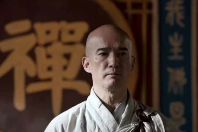 上做到了各部作品统一,却是在细节上没有修改得尽善尽美,这也无可厚非