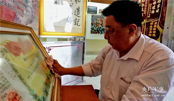 抗洪英雄李向群的父亲:一封寄不出的家书