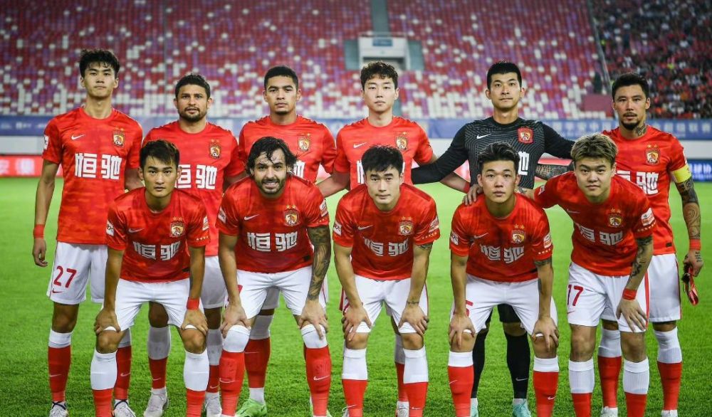 广州队 广州足球恐迎来巨变！广州双雄能否合并重组征战下赛季中超？