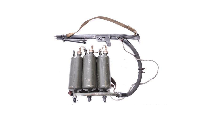 曾是印军越军的噩梦攻坚利器58式喷火器两次反击战扬威南亚