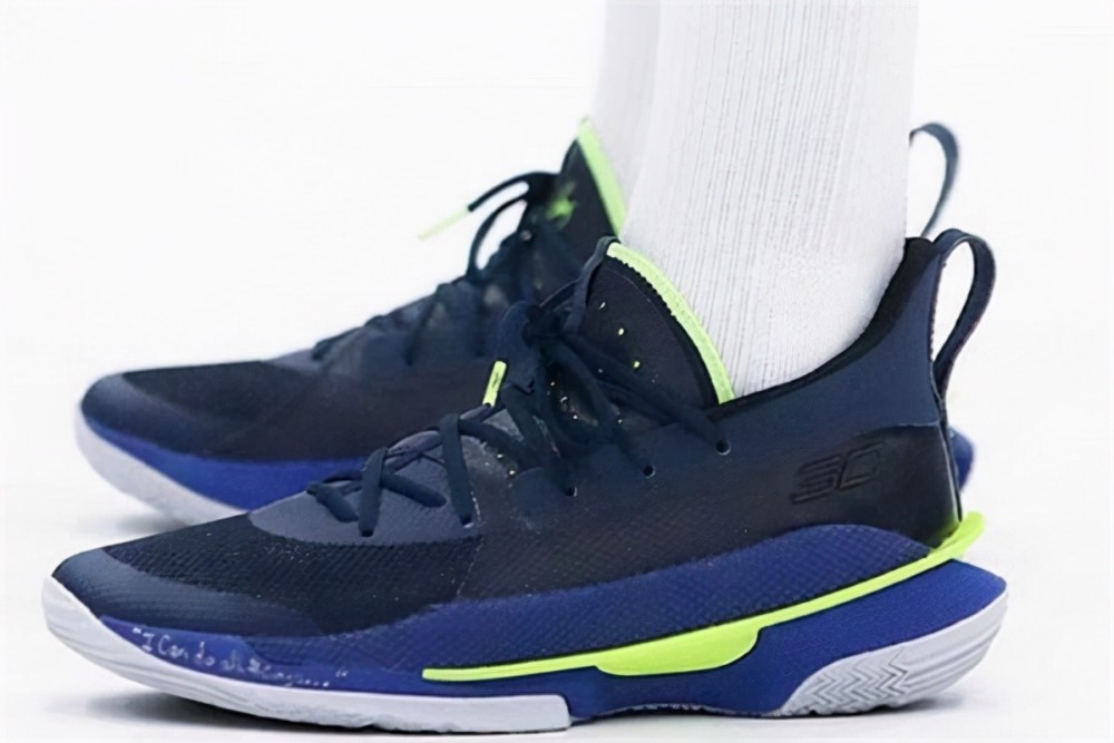 库里9代曝光外形好似休闲鞋中底科技没变化ua不想玩啦