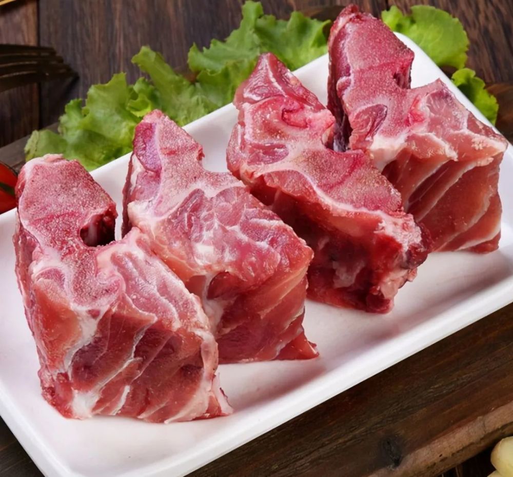 转告家人:天冷了,少吃猪肉多吃它,钙是鸡蛋的6倍,才15元1斤,太香了