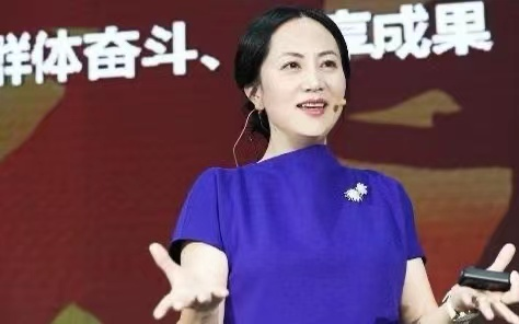孟晚舟无罪归国：“被迫害”的1028天里，她到底经历了什么？_腾讯新闻