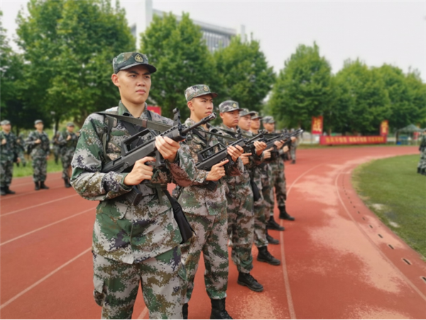 国防科大新训|走近国防科大新生的兵之初