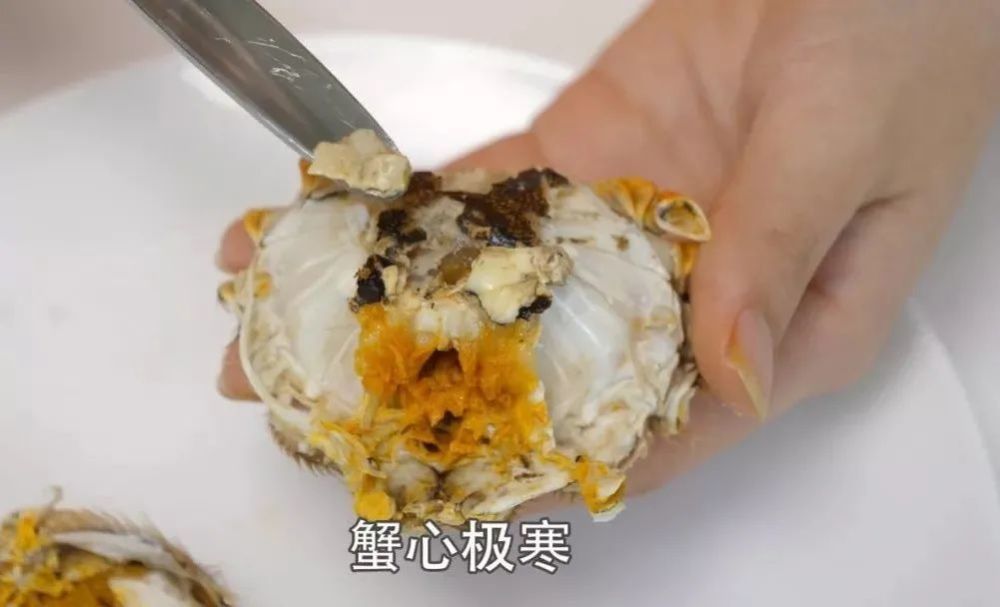 便民螃蟹这4个部位千万不能吃这样保存半个月一样鲜活