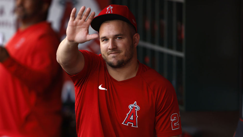 小腿伤势未愈特劳特正式宣布关机 天使主帅:我们得补投手_腾讯新闻