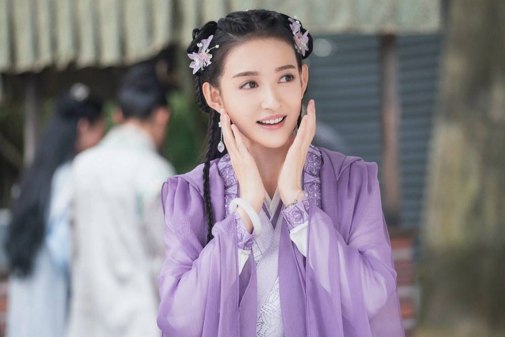 康宁《百灵潭》收官 告别寒生期待《我的千岁大人》