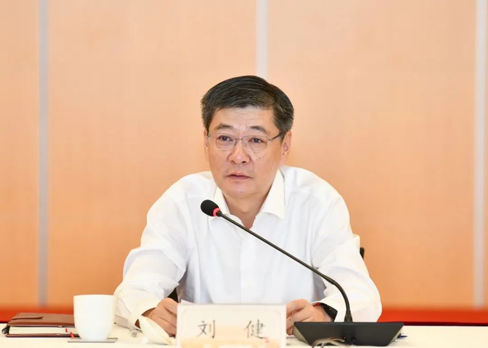 金山区召开区委区政府专题会议对这些重点工作进行了部署