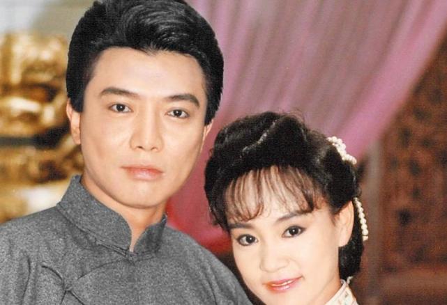 《雪珂》中,他饰演男主角顾亚蒙,与刘雪华扮演的雪珂上演了一段缠绵