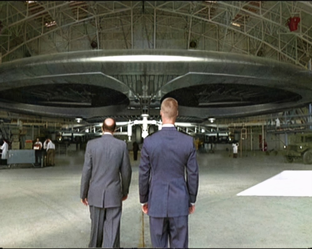 美国神秘的外星基地51区与18号仓库到底隐瞒了什么秘密