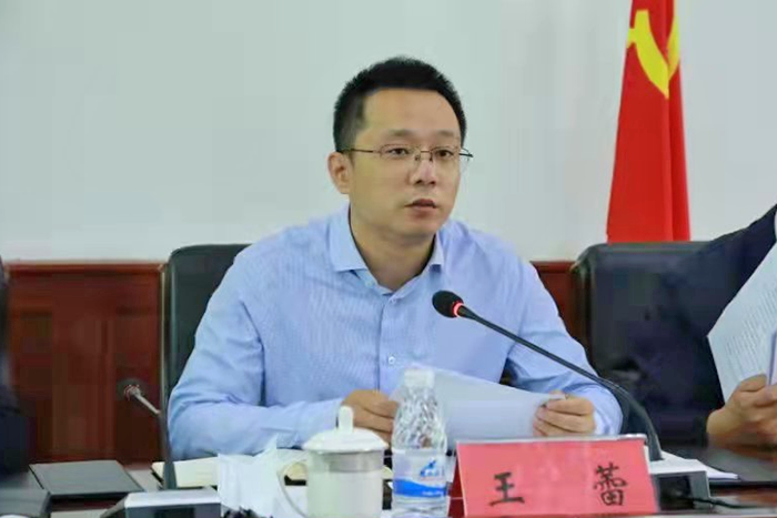 我县召开道路交通安全管理工作会议