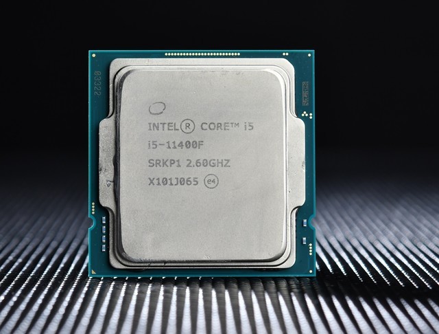 接下来在介绍两款热门中端处理器酷睿i5-11400f和amd锐龙5 5600g.