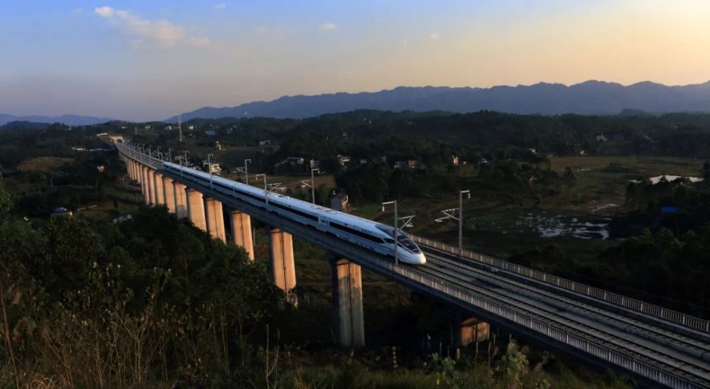 成渝中线高铁建设启动,重庆段新建这3个站_腾讯新闻