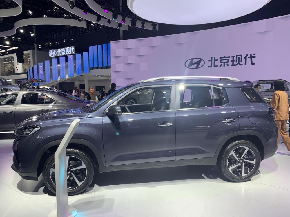 设计配置有所提升动力不变实拍解析21款现代ix35