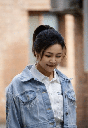 董贞9年前遭中国好声音那英狠拒如今翻身大红打脸4导师