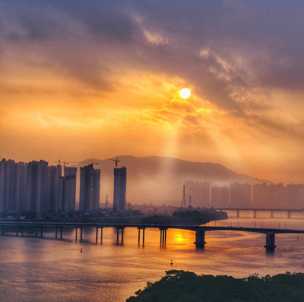 (清远日报签约摄影师 刘红丽 摄)美丽的风景总会带给人们赏心悦目的