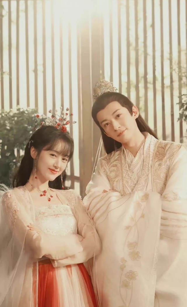 从琉璃到落花时节又逢君昊辰与璇玑再续前缘