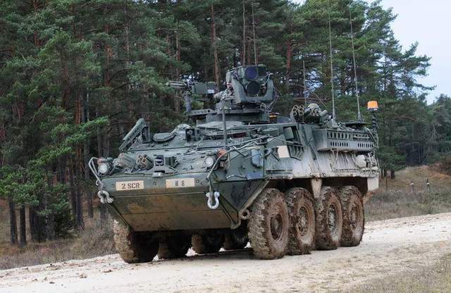 全球15种最顶级的8x8轮式装甲人员输送车