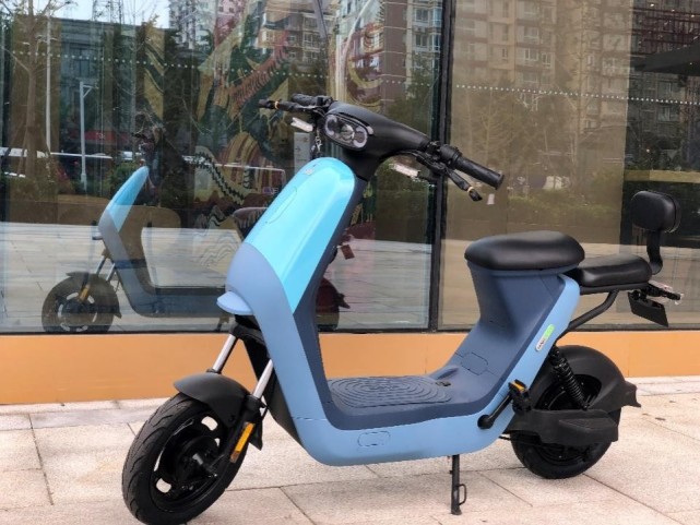 有了小牛电动gova c0,接娃也能超有范儿|宝妈|孩子|电动车|小牛电动