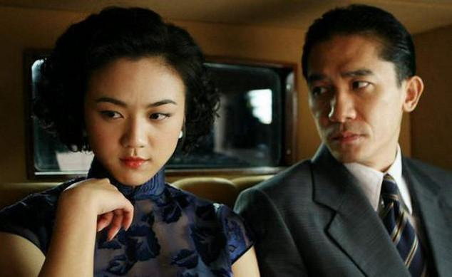 色戒让汤唯一夜成名又一夜消失到底经历了怎样的牺牲