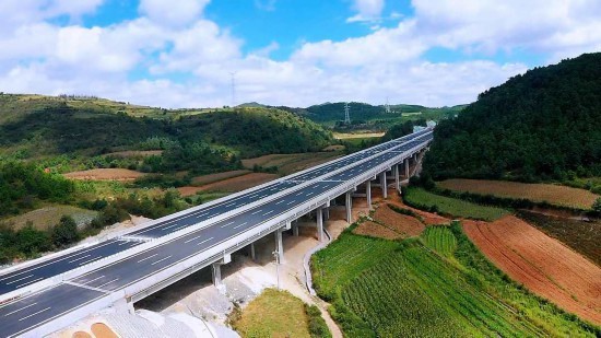 云南三清高速曲靖段主线今日正式通车