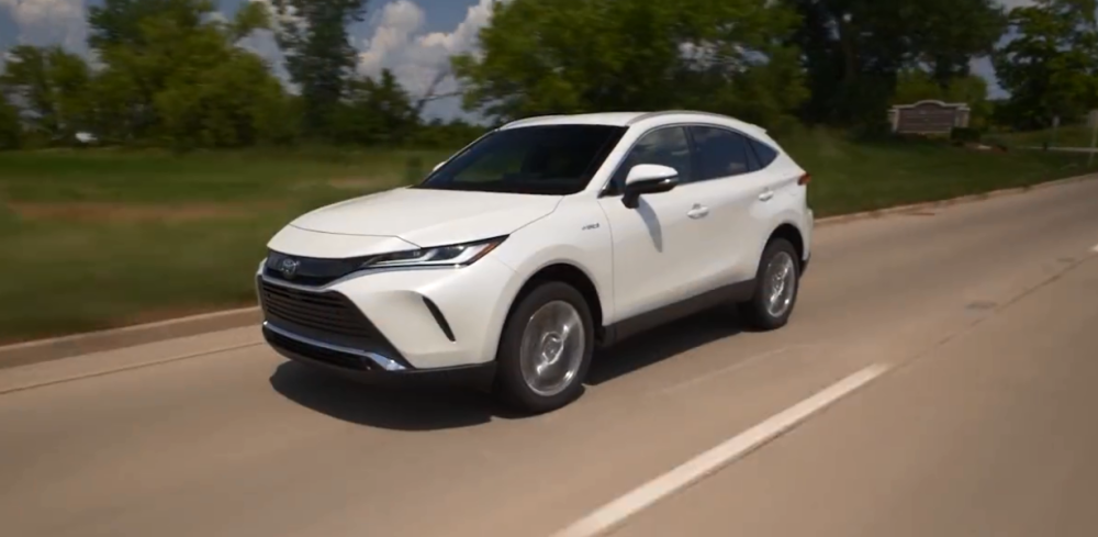 全新丰田harrier简直就是小号汉兰达售价仅为约18万