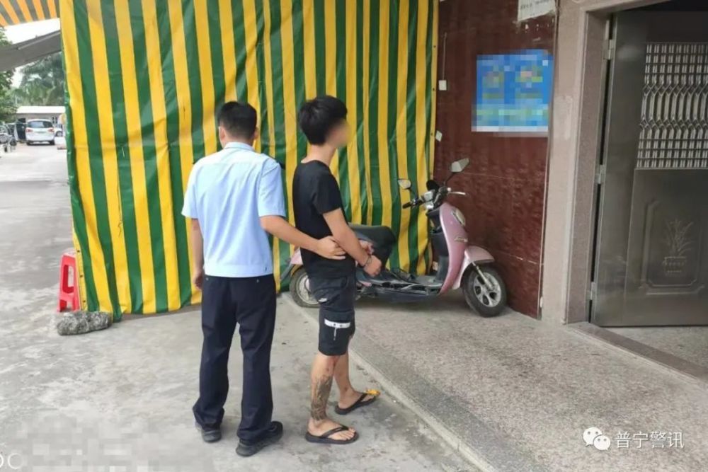 最小年仅15岁潮汕3名未成年人被戴上手铐指认现场