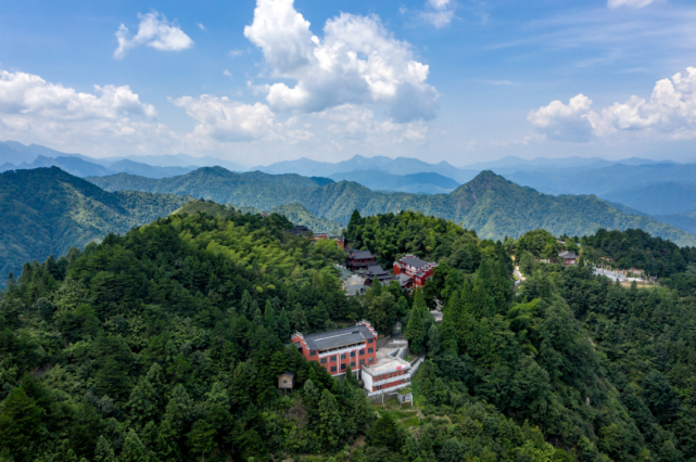 398元【葛仙山 望仙谷】打卡江西最火景區純玩二日遊_騰訊新聞