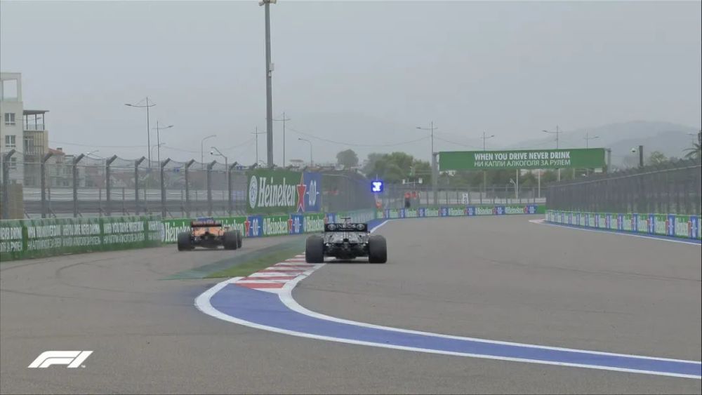 F1俄罗斯站正赛点评 汉密尔顿成就百胜 车手总冠军却留隐患 全网搜
